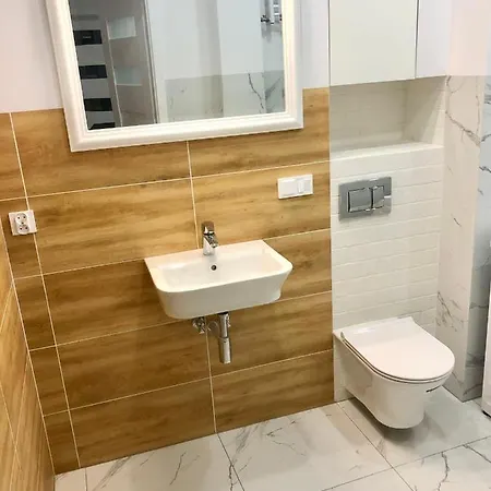 Orlowska By The Sea شقة